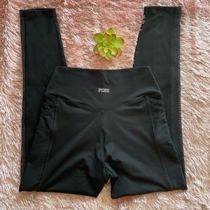 PINK VICTORIA SECRET ULTIMATE YOGA PANTS 🫦
